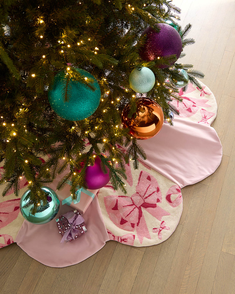 Hand-Stitched Pink Scallop Bow Christmas Tree Skirt, 60"